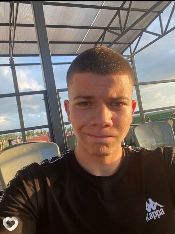Александр, 20, Хабаровске — анкета №1226262
