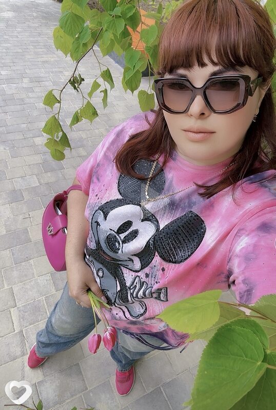Алина, Торез
