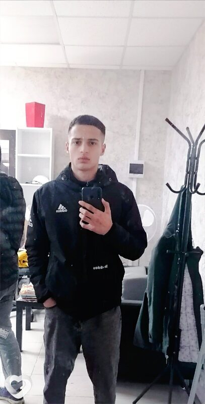 Артур, 20, Калуге — анкета №1227019