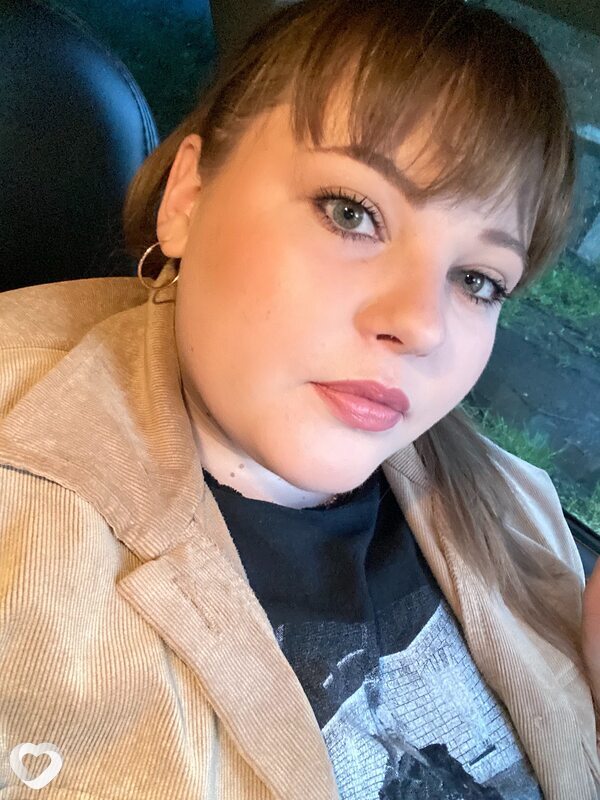 Елена, 24, Новошахтинске — анкета №1228240
