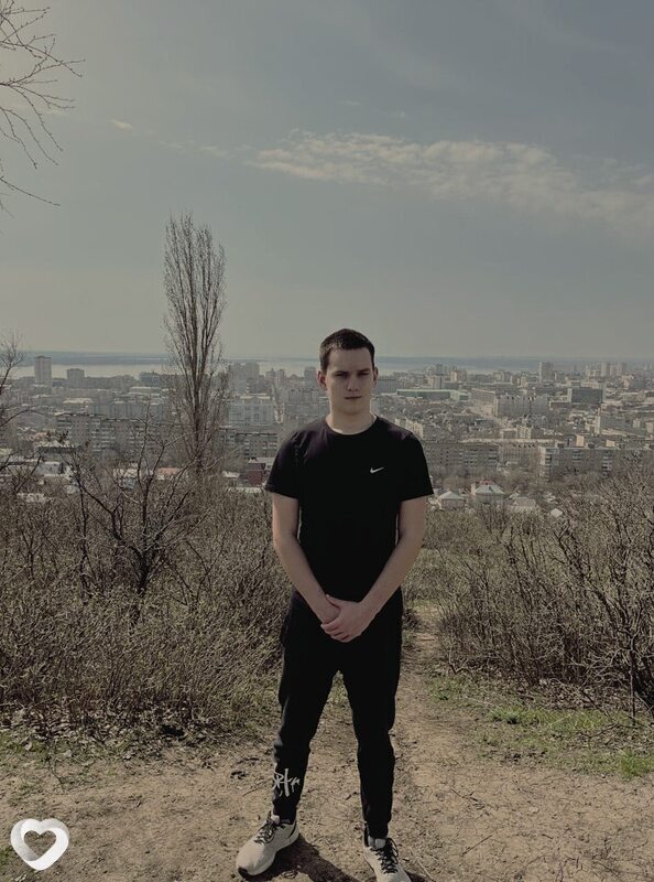 Владислав, 20, Москве — анкета №1228573