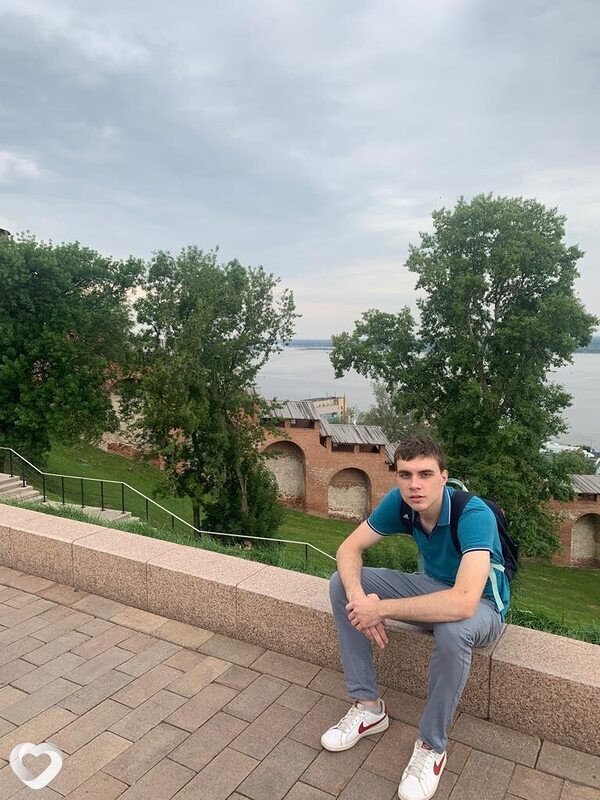Илья, 24, Москве — анкета №1229397