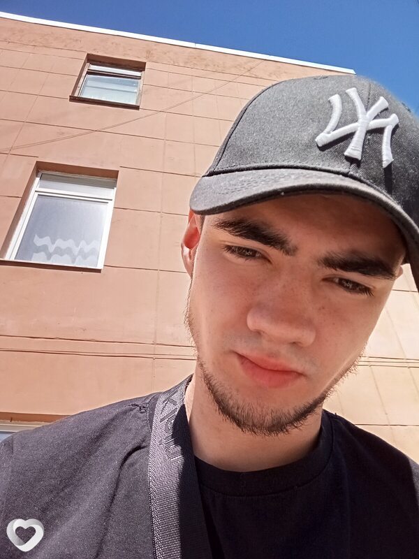 Макс, 24, Санкт-Петербурге — анкета №1229690
