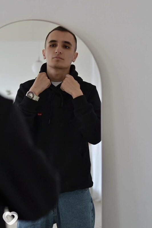 Кирилл, 25, Череповце — анкета №1229698