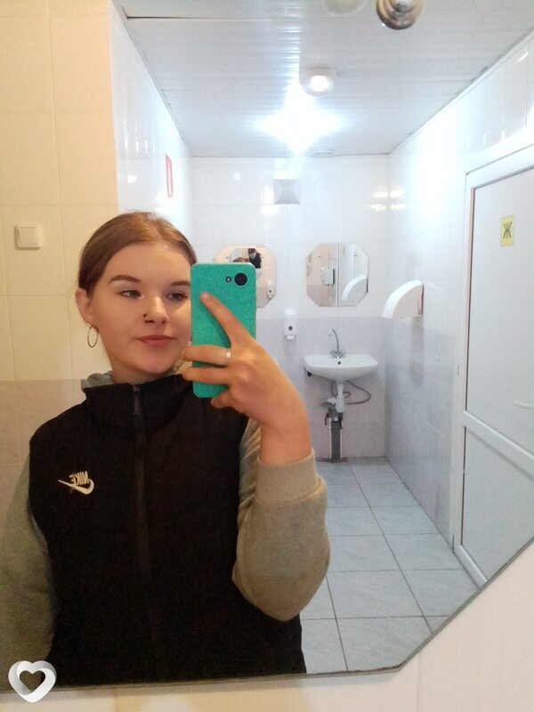 Злата, 21, Шарыпове — анкета №1232467
