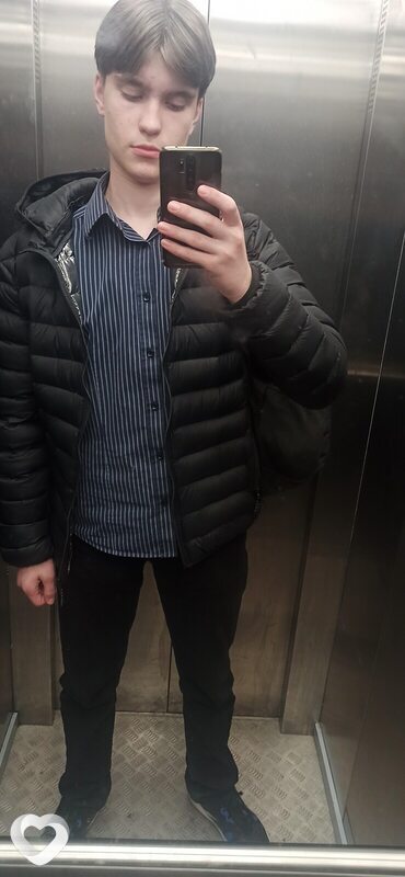 Михаил, 21, Москве — анкета №1232679