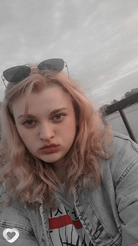Елизавета, 23, Великом Новгороде — анкета №1232742