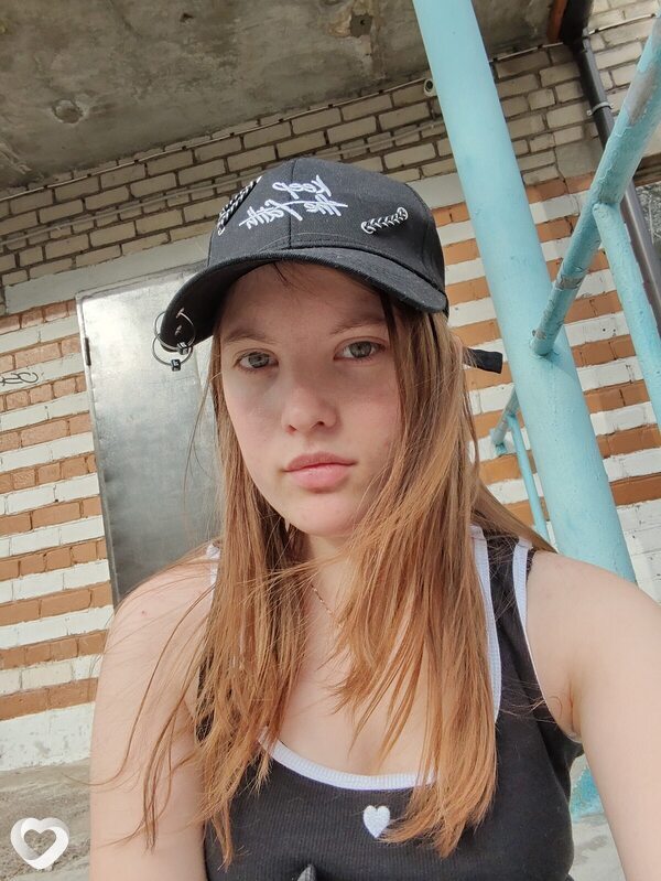 Ульяна, 20, Архангельске — анкета №1233223