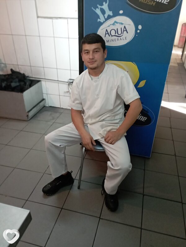 Бек, 26, Барнауле — анкета №1234207