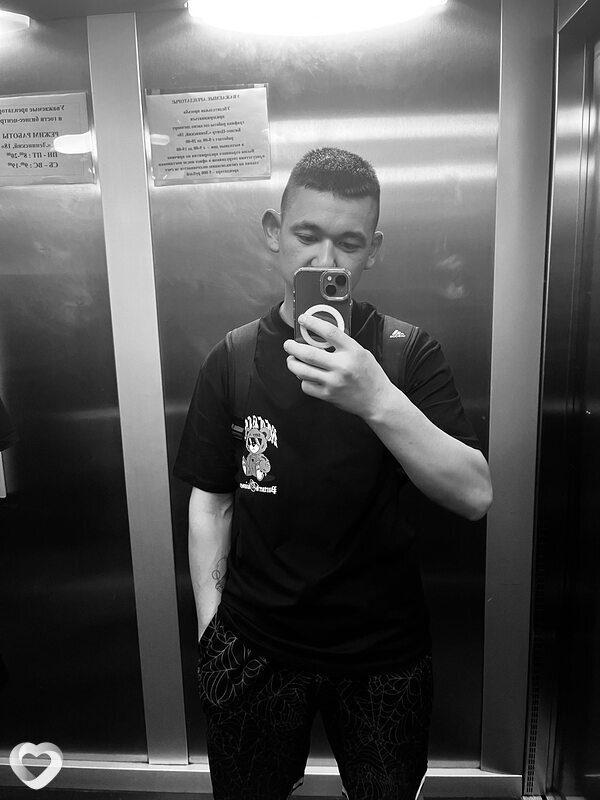 Ivan, 23, Калининграде — анкета №1234529