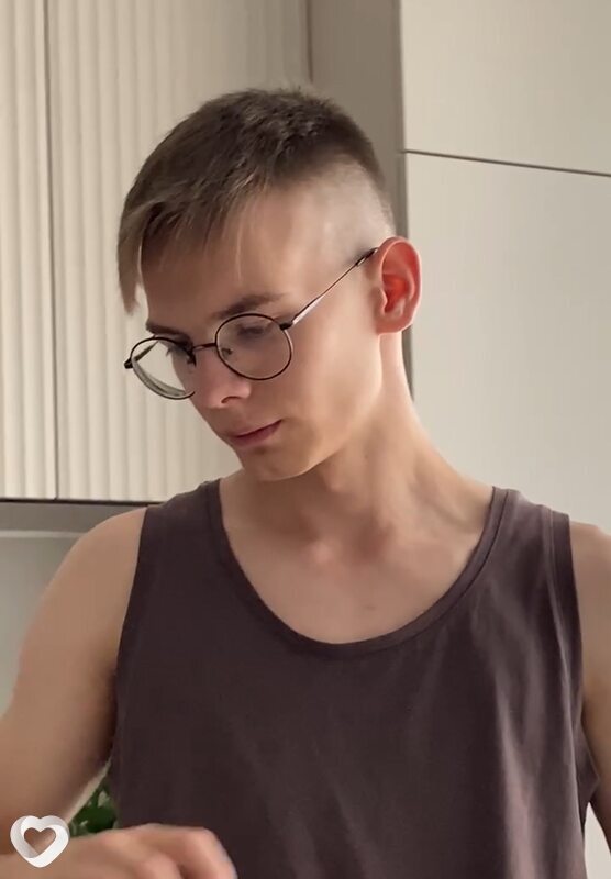 Владик, 21, Казани — анкета №1235327