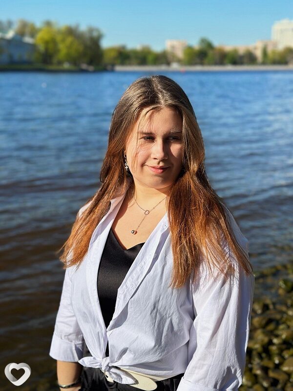 Полина, 24, Санкт-Петербурге — анкета №1235329