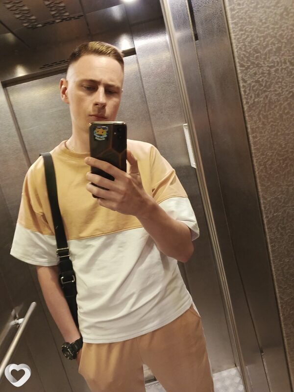 Александр, 28, Белгороде — анкета №1235765