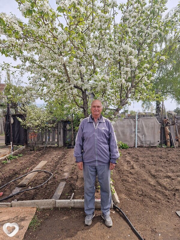 Виктор, 60, Шахтинске — анкета №1235937