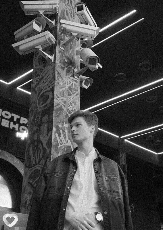 Денис, 22, Москве — анкета №1235887