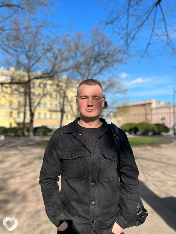 Артём, 22, Абакане — анкета №1235886