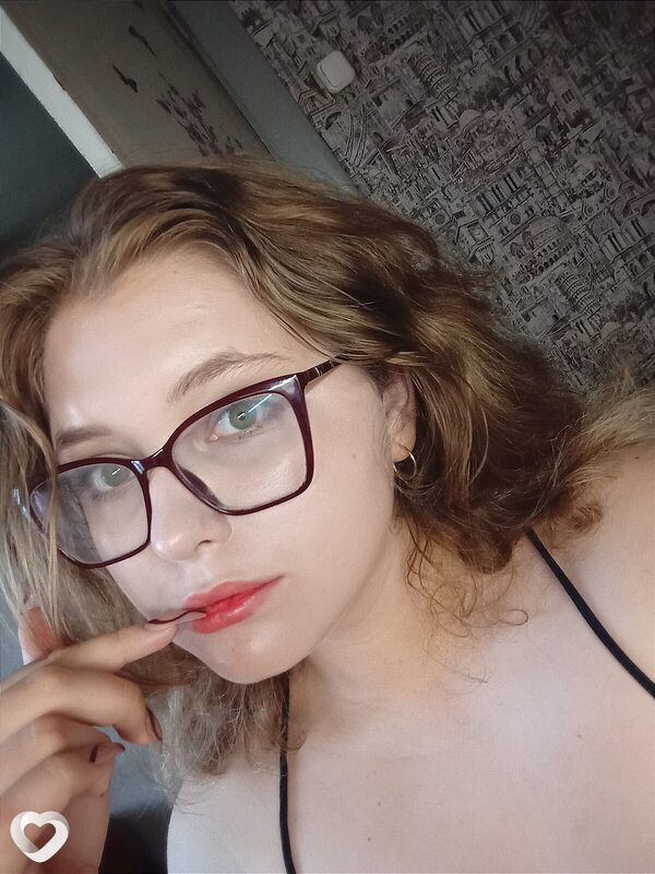 Маргарита, 19, Минске — анкета №1236402