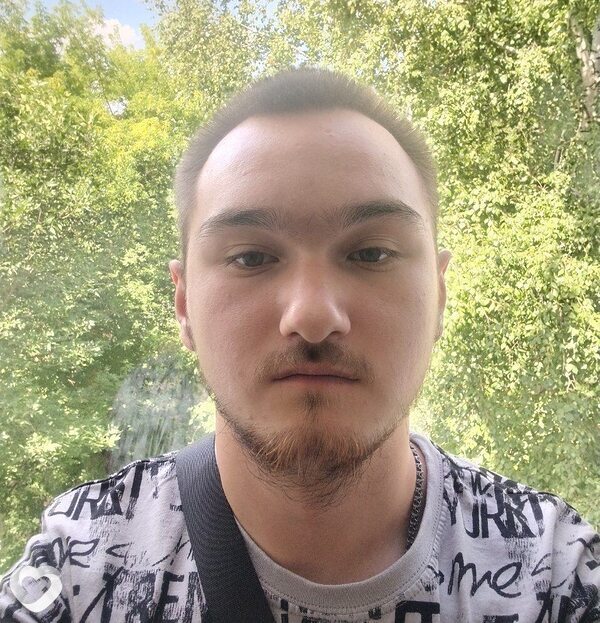 Дима, 21, Арзамасе — анкета №1236599
