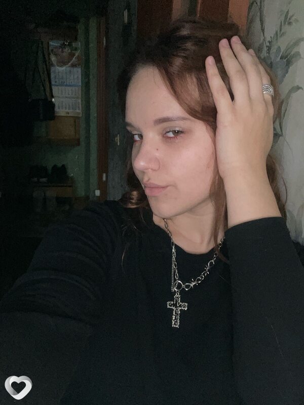 Liz, 20, Витебске — анкета №1236869
