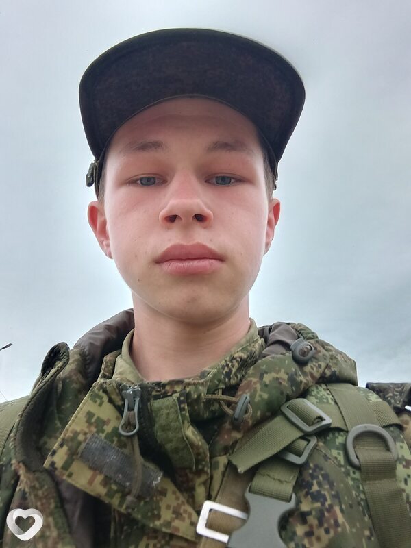 Сергей, 20, Партизанске — анкета №1236987
