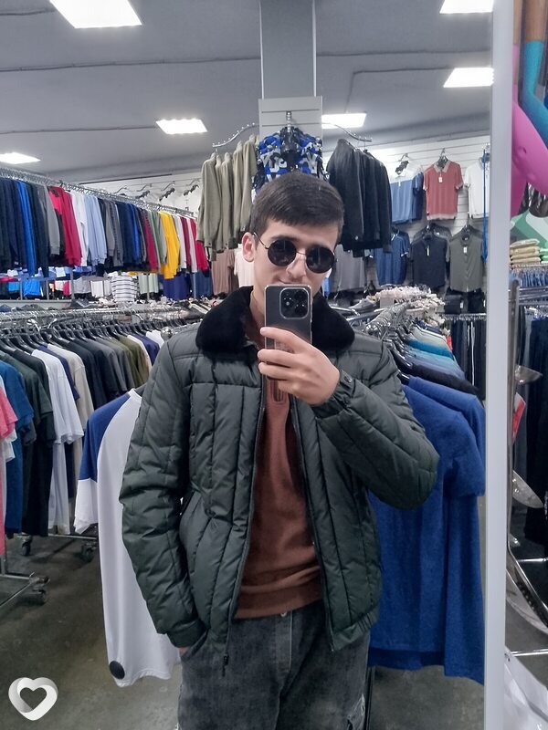 Макс, 20, Краснодаре — анкета №1237104