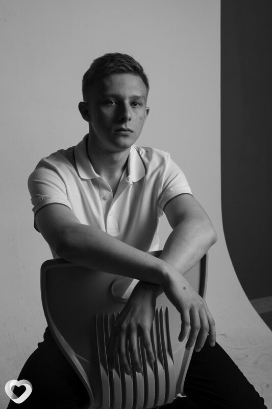Кирилл, 27, Оренбурге — анкета №1237187