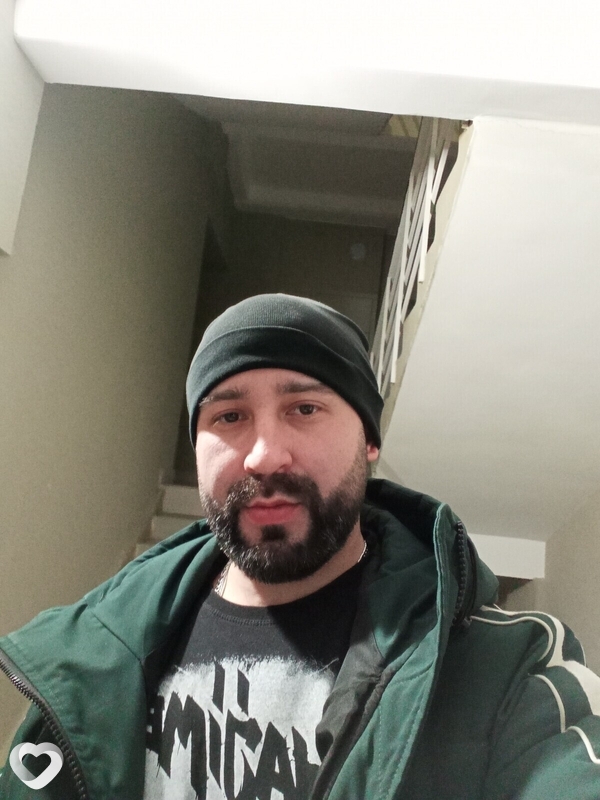 Александр, 39, Среднеуральске — анкета №1238620