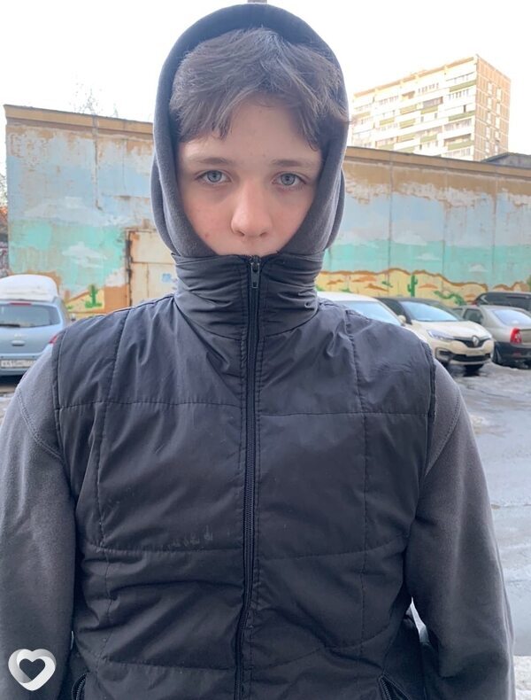 Александр, 21, Москве — анкета №1239023