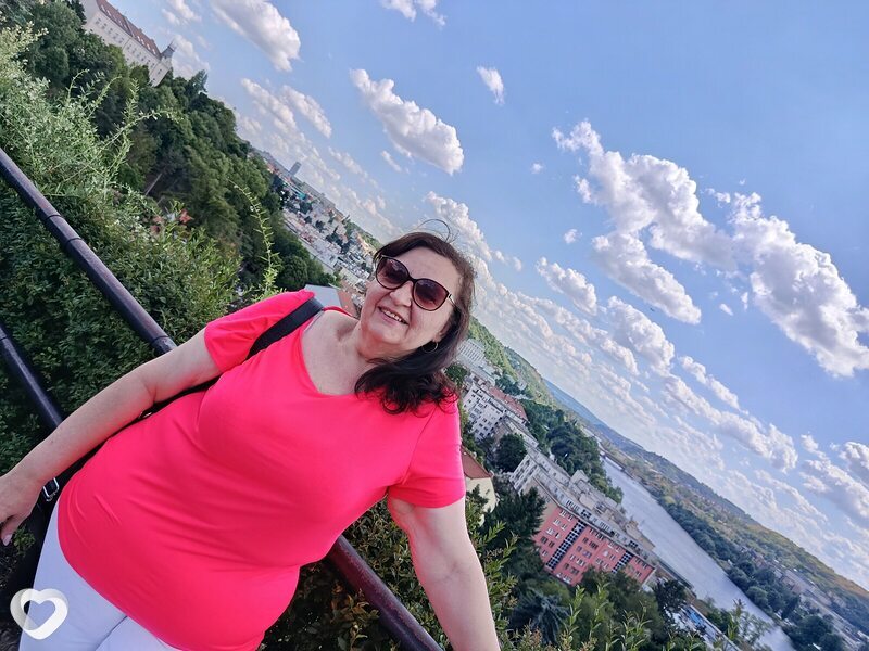 Алла, Прага