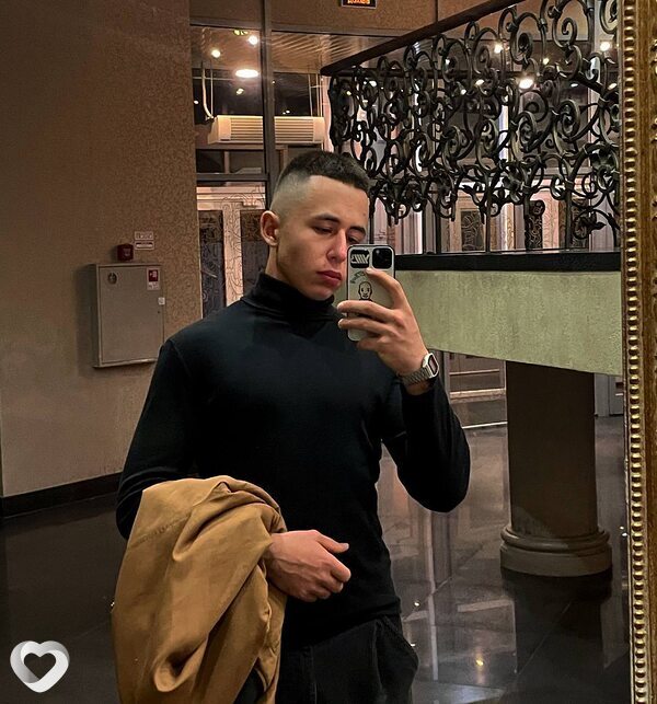 Tim, 21, Санкт-Петербурге — анкета №1240666
