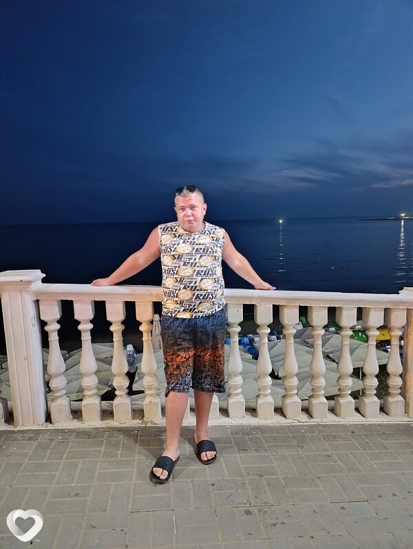 Николай, 23, Антраците — анкета №1241133