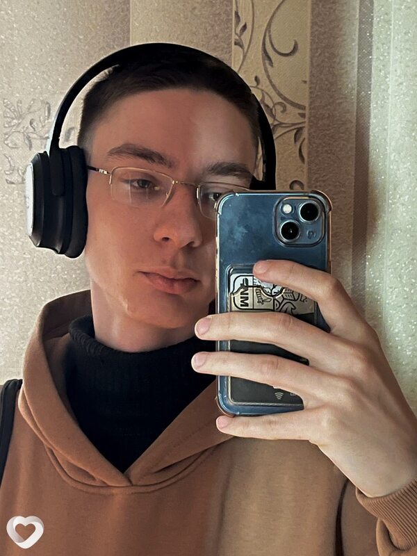 Кирилл, 22, Казани — анкета №1241379