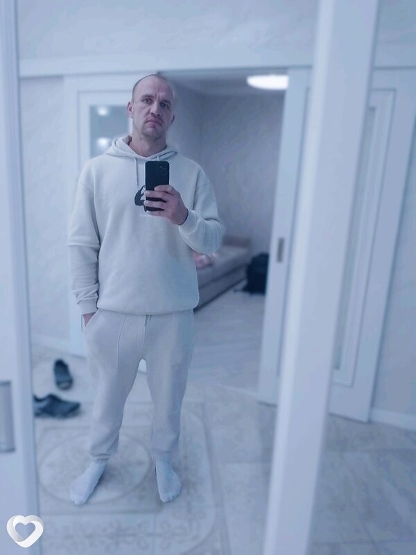 Артем, 34, Минске — анкета №1241595