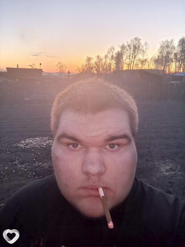Константин, 21, Ангарске — анкета №1241848