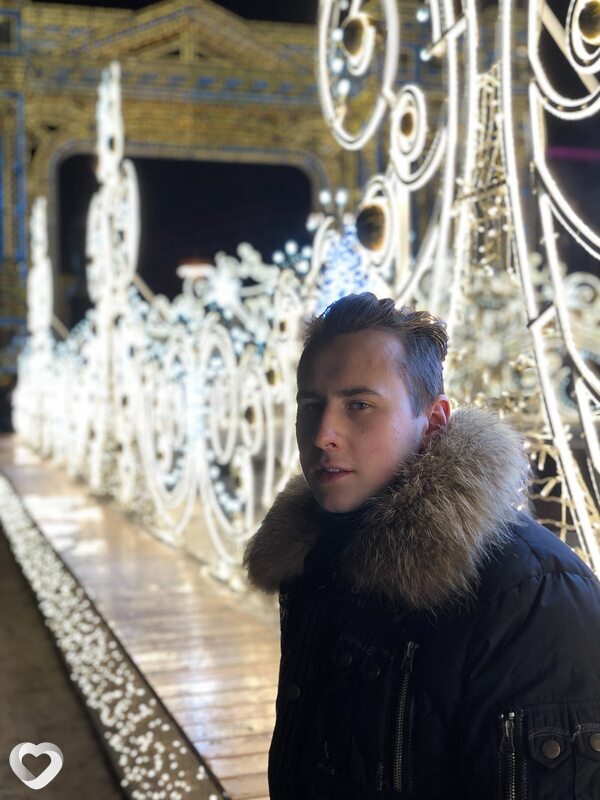 Артем, 25, Москве — анкета №1242226