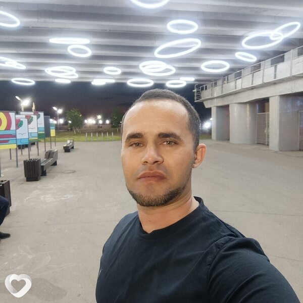 Алекс, 32, Ростове-на-Дону — анкета №1242673
