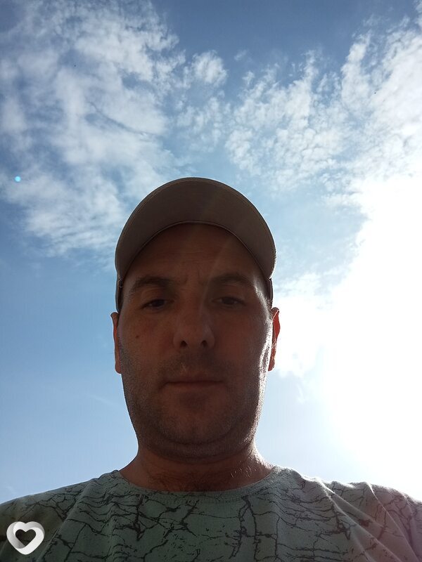 Виктор, 40, Стаханове — анкета №1242676