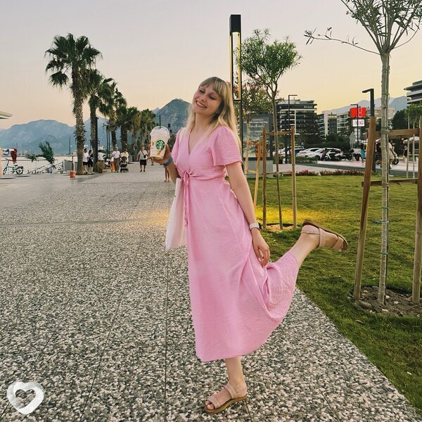 Карина, 28, Москве — анкета №1243350