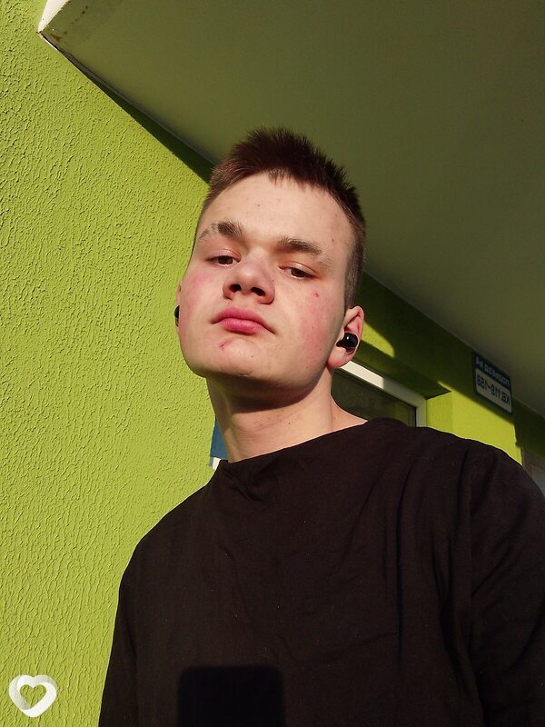 Антон, 22, Витебске — анкета №1243586