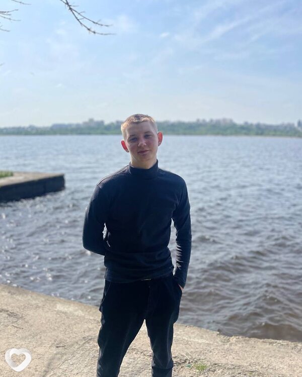 Дима, 24, Москве — анкета №1244859