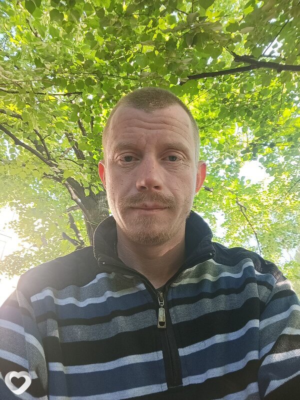 Александр, 36, Торезе — анкета №1244711