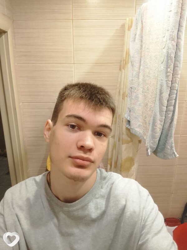 Дмитрий, 20, Москве — анкета №1247066