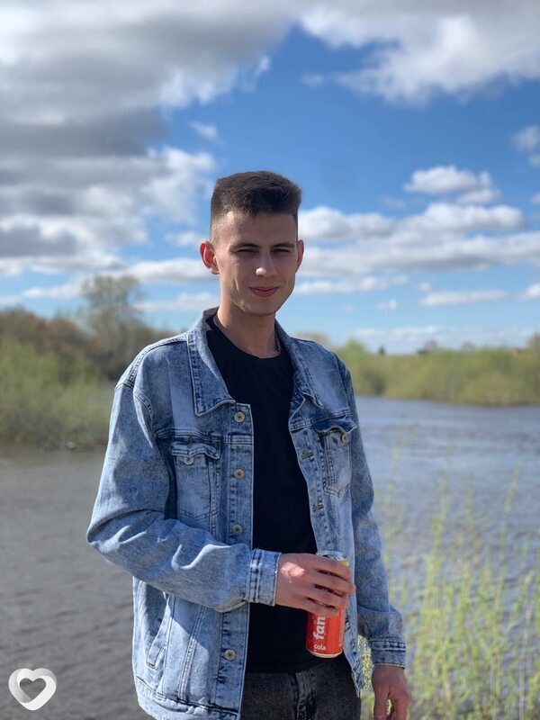 Виктор, 25, Москве — анкета №1247315