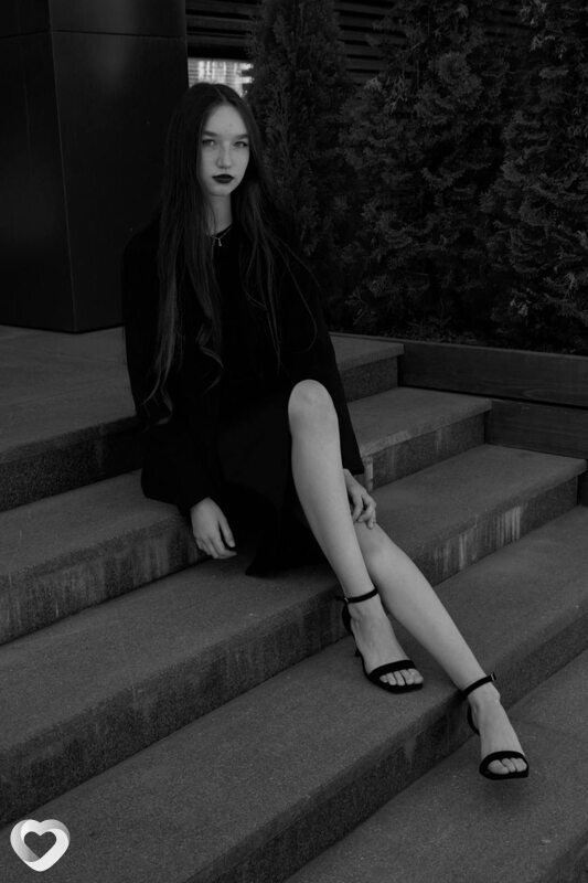 Арина, 20, Ижевске — анкета №1247662