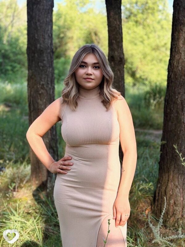 Настя, 25, Орёл — анкета №1247979