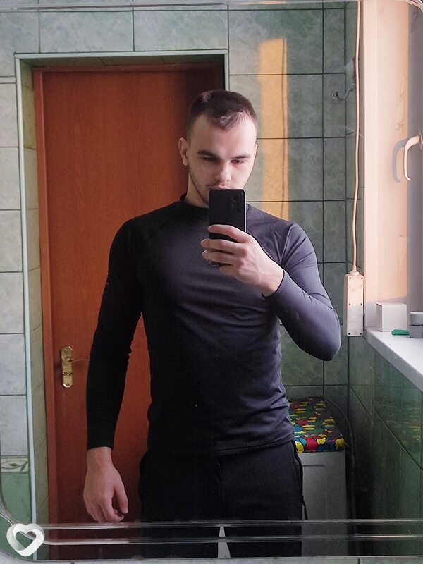 Лев, 20, Новосибирске — анкета №1248318