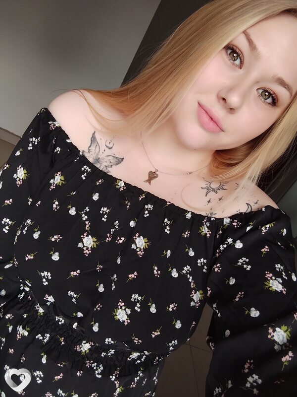 Алёна, 21, Северодвинске — анкета №1248457