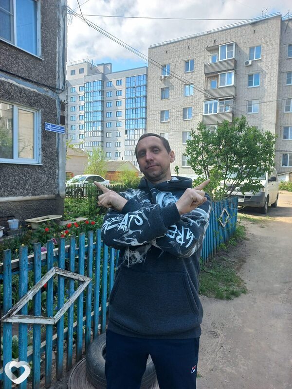 Олег, 39, Семилуках — анкета №1248509