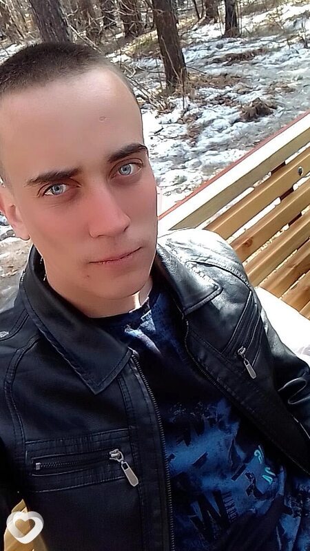 Александр, 28, Ангарске — анкета №1249103