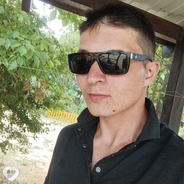 Рамиль, 21, Саратове — анкета №1249259